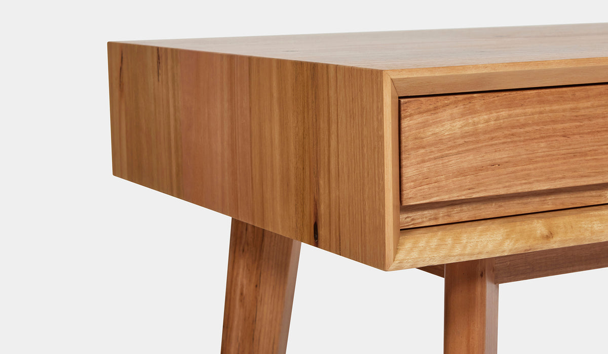 Dee Why Messmate Desk 130cm