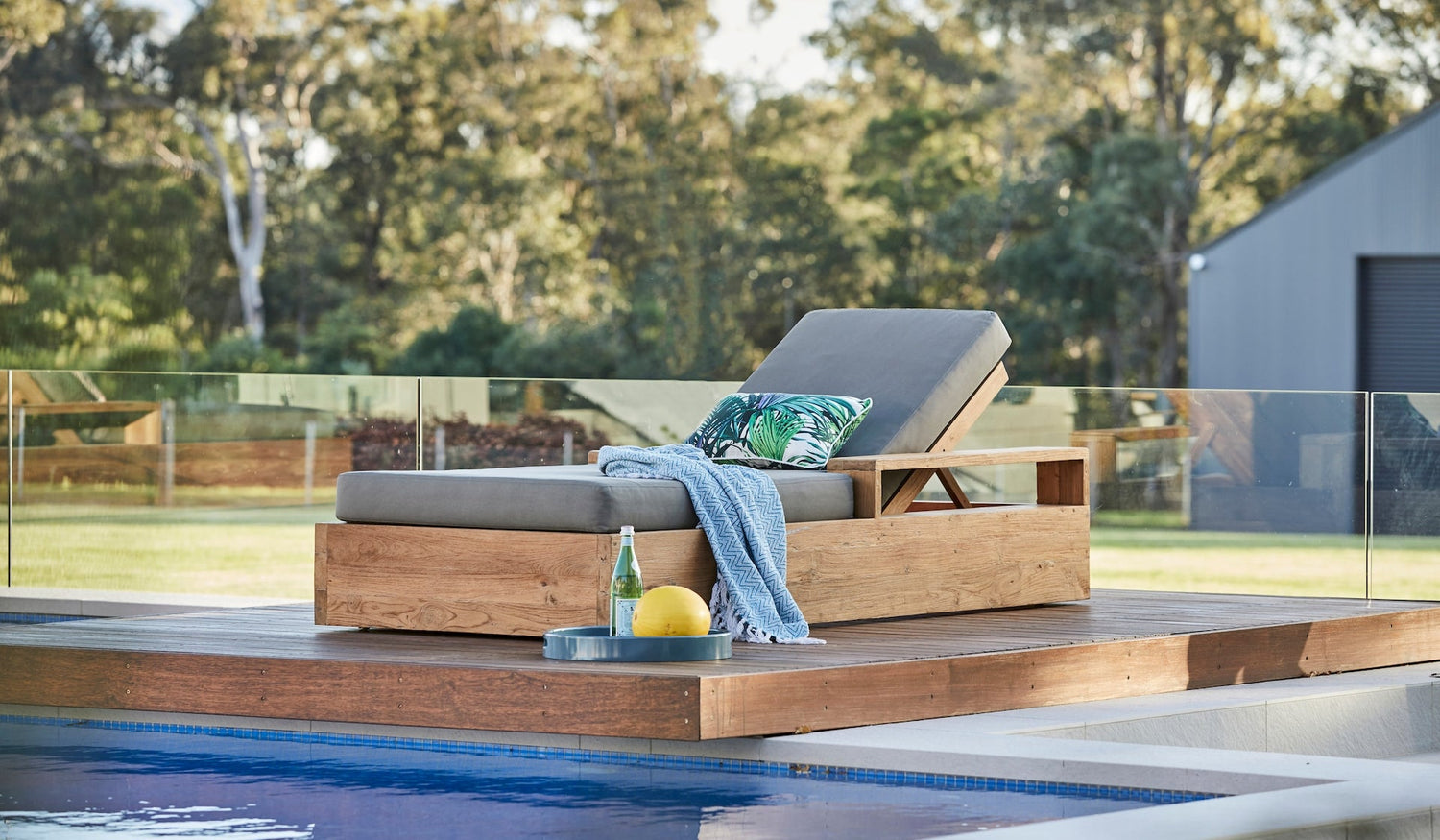 monte carlo reclaimed teak sun lounger