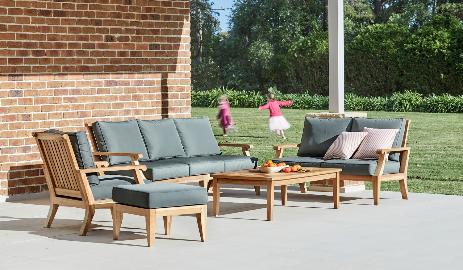 Teak-Outdoor-Lounge-Juliet-7