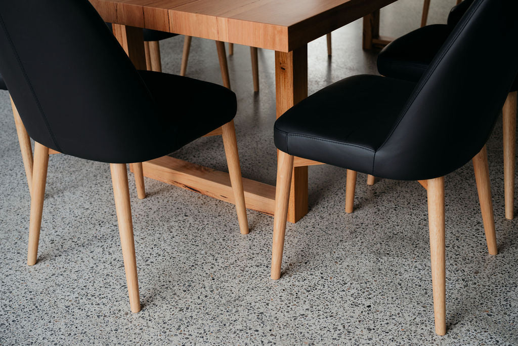 leather chair messmate table