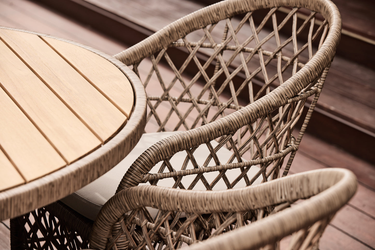 Havana synthetic wicker round outdoor table teak top in natural colour 5