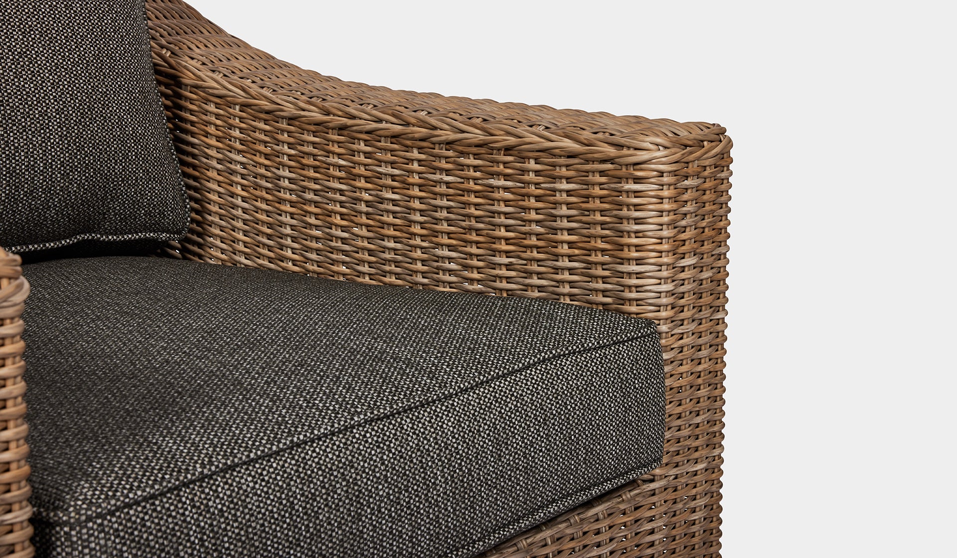 wicker 1 seater sofa natural