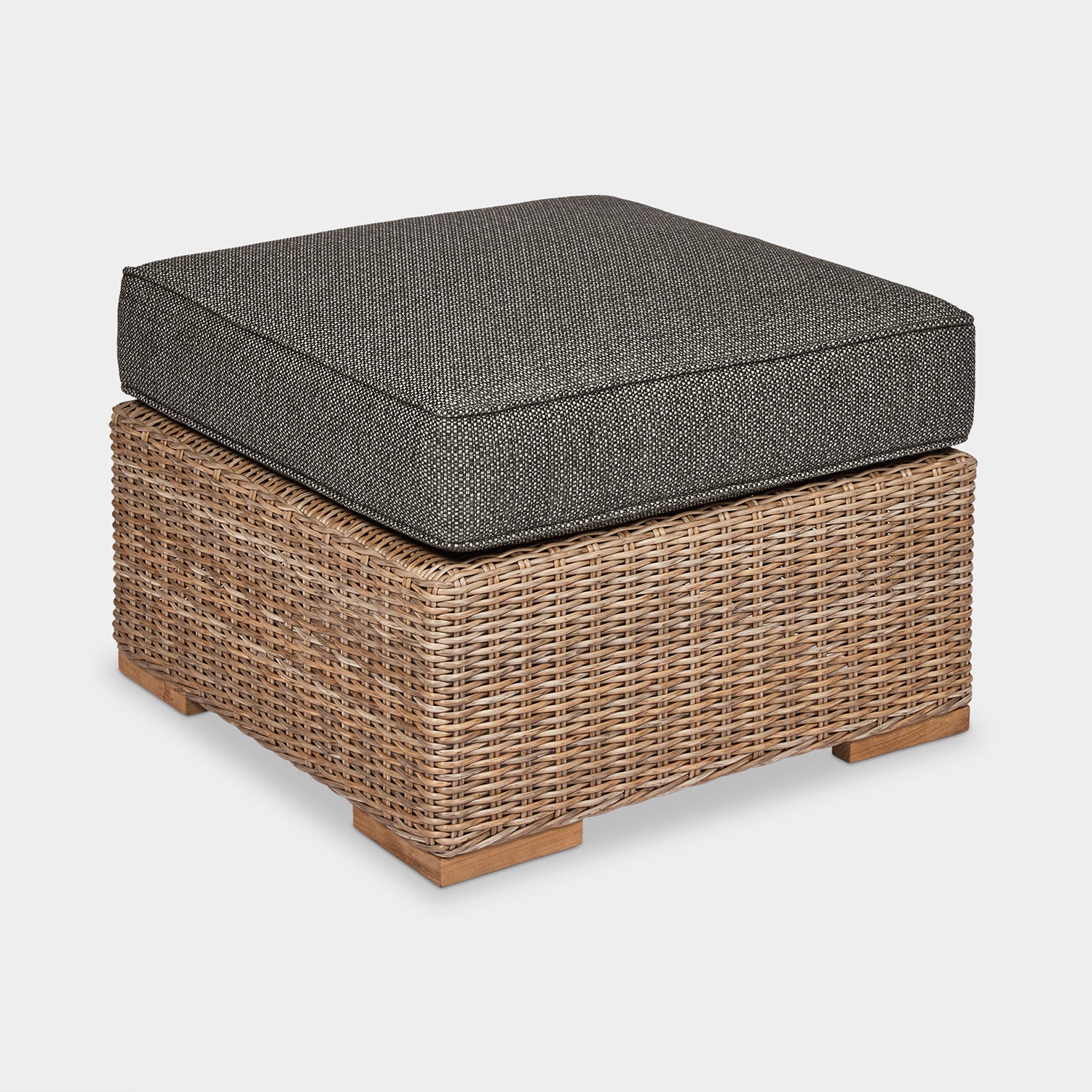 wicker ottoman seat