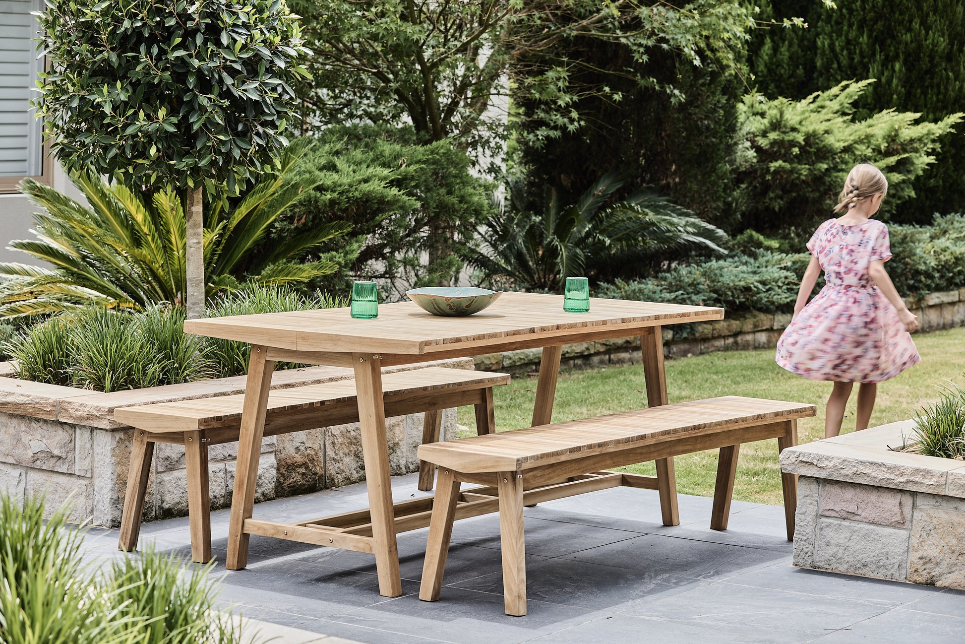 tempe outdoor bench setting in teak