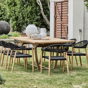 teak outdoor extension table with Daytona rope Chairs
