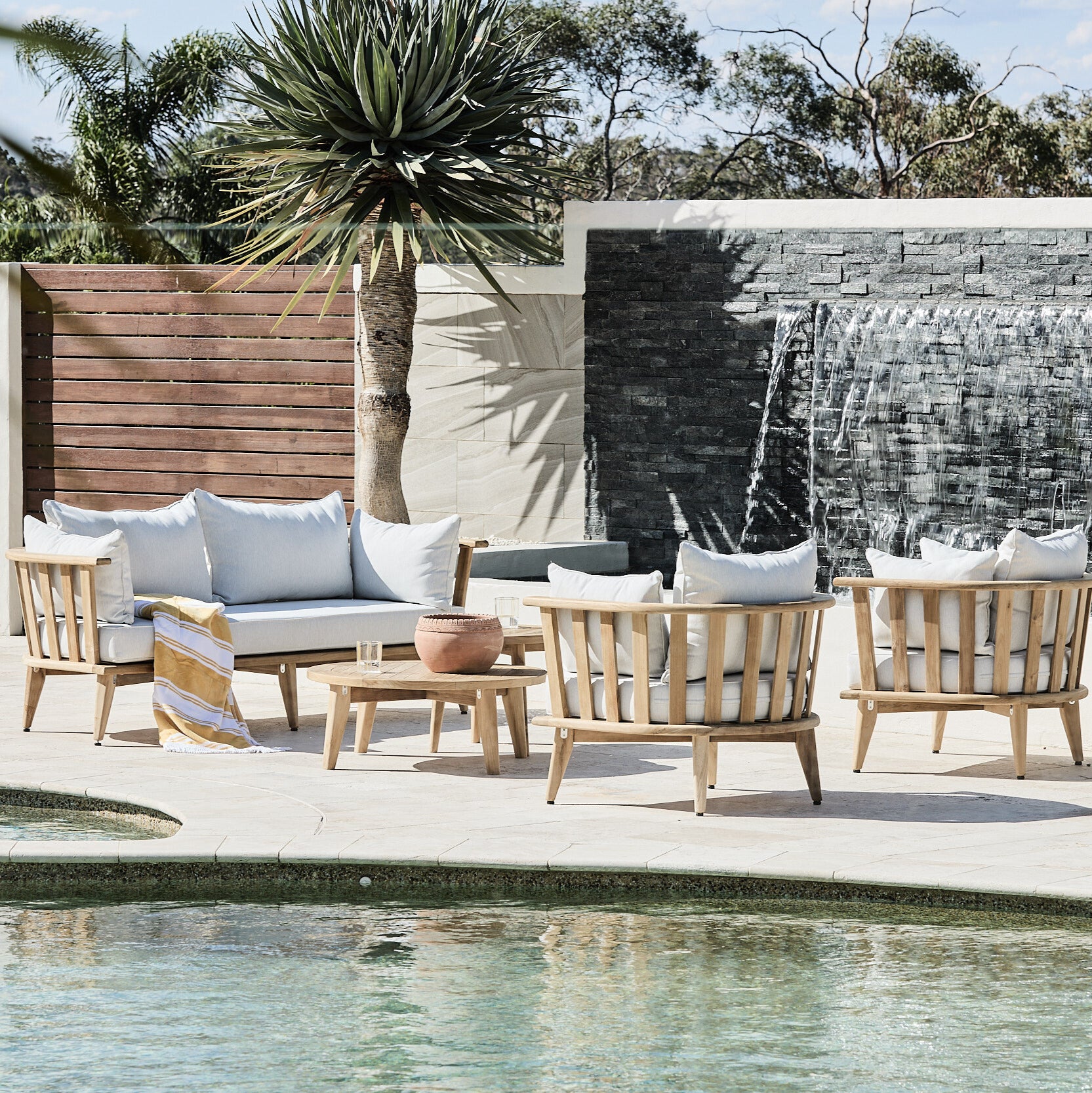 Mauritius 5 Piece Sofa Setting Teak