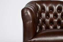 Load image into Gallery viewer, Chesterfield-Leather-Wellington-Tub-Chair-r9