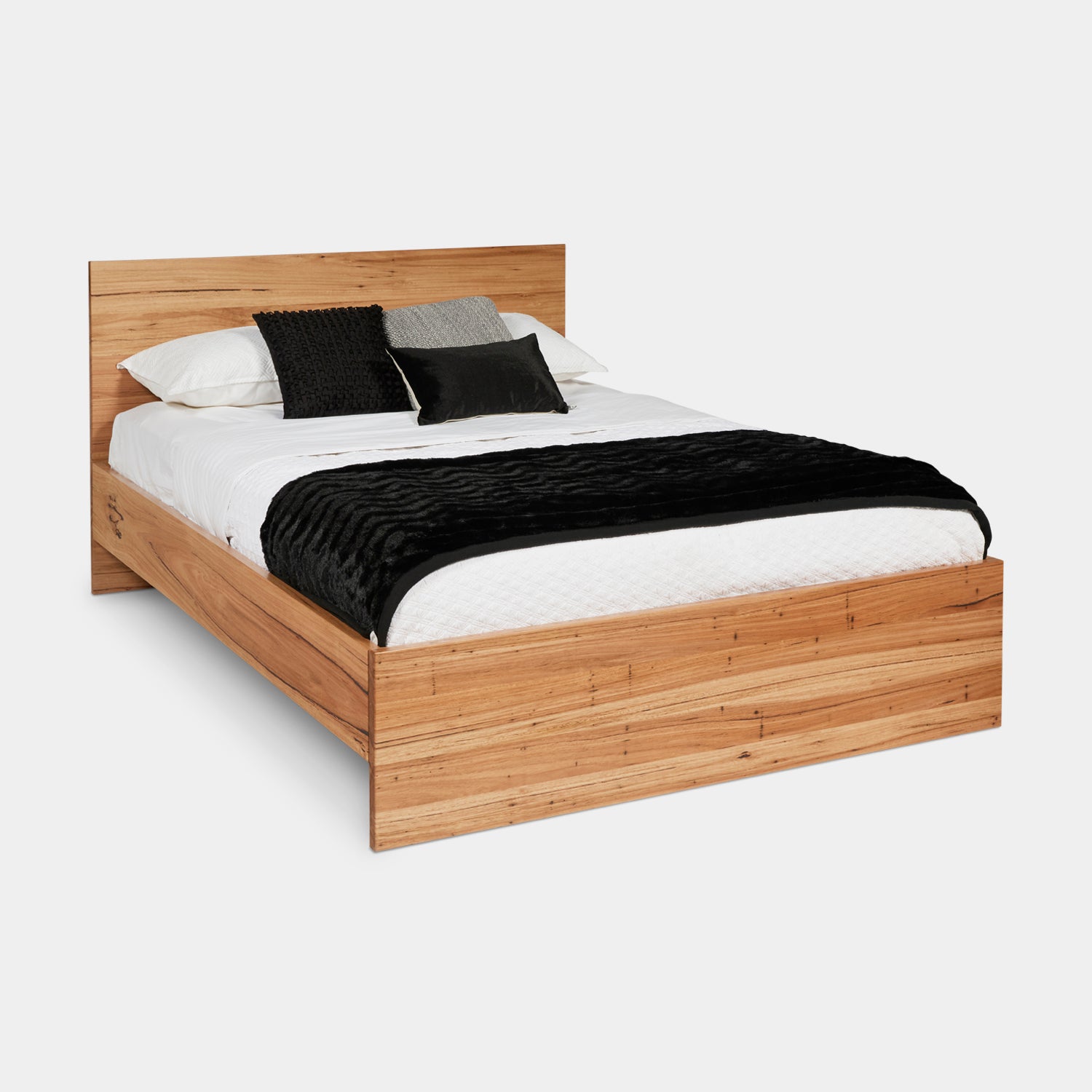 Brooklyn King Bed Messmate