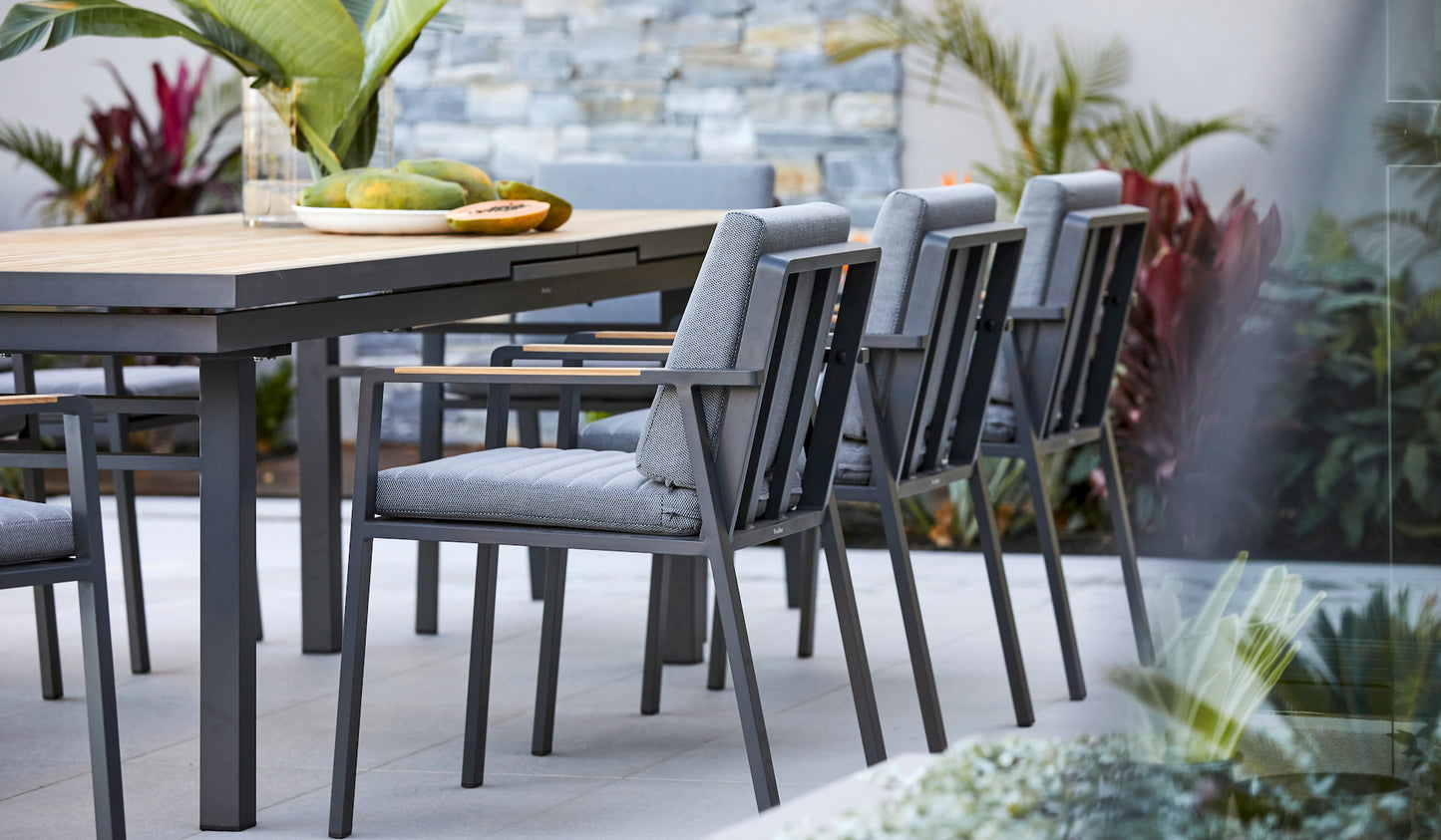 kai outdoor teak and aluminium set