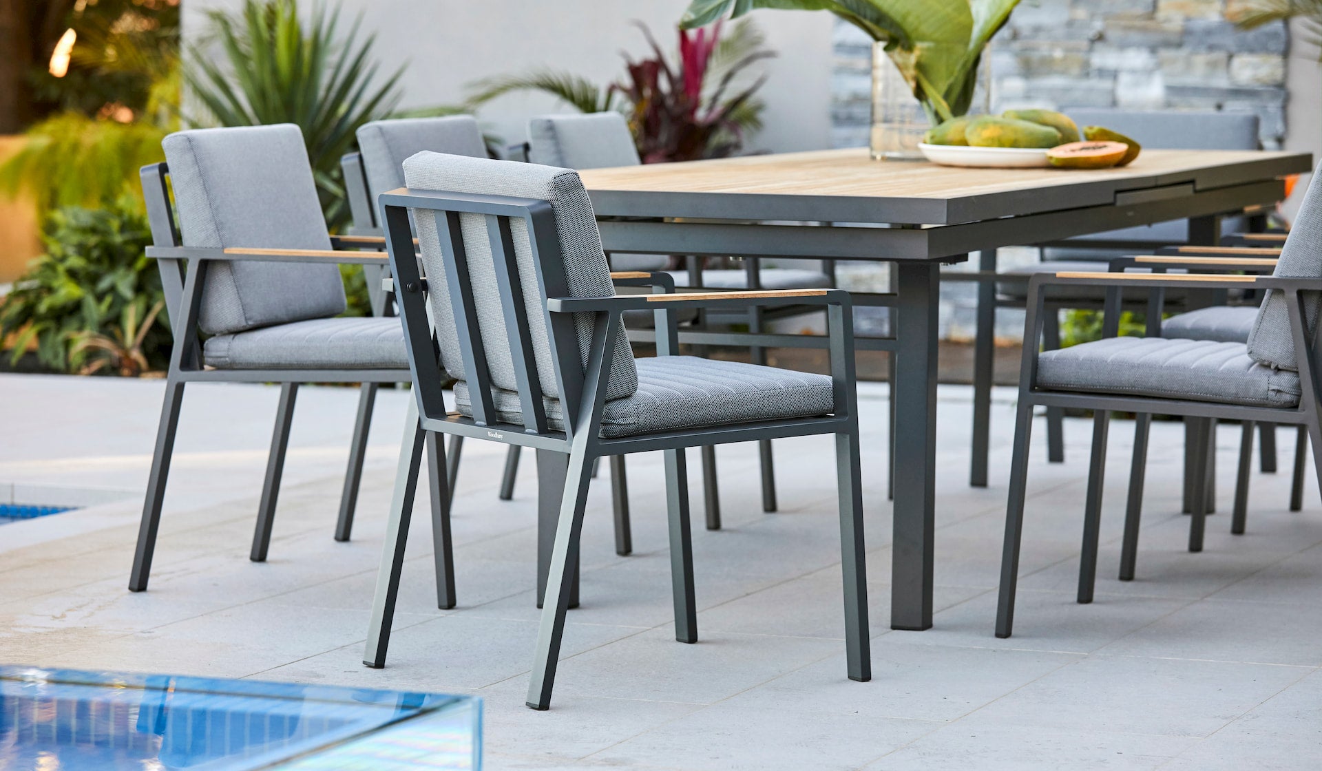 teak and charcoal aluminium outdoor set