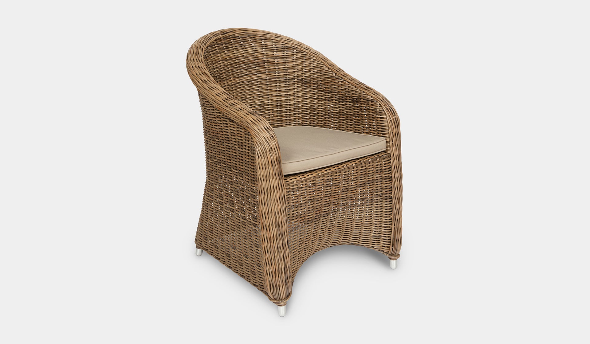 wicker outdoor dining chair